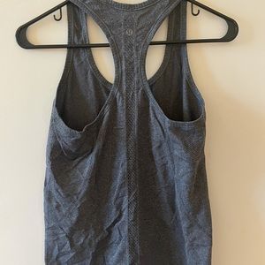 Lululemon swiftly tech razorback